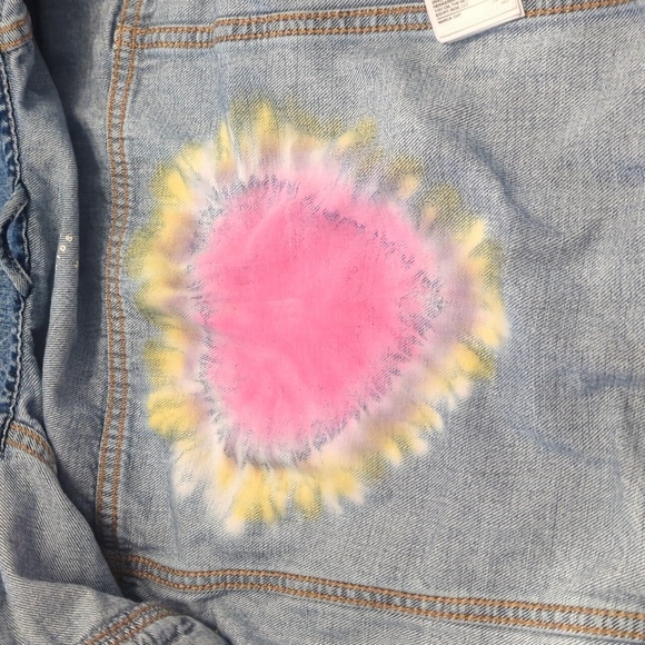 Girls Gap Denim Jacket with Tie-Dye Accent - Good Condition Size 7 - Picture 2 of 5